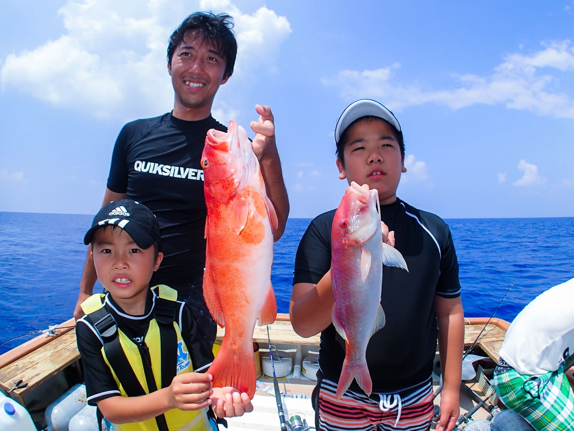 石垣島釣りツアー！南の島のフィッシングで目指せ大物！ | ライズ石垣島